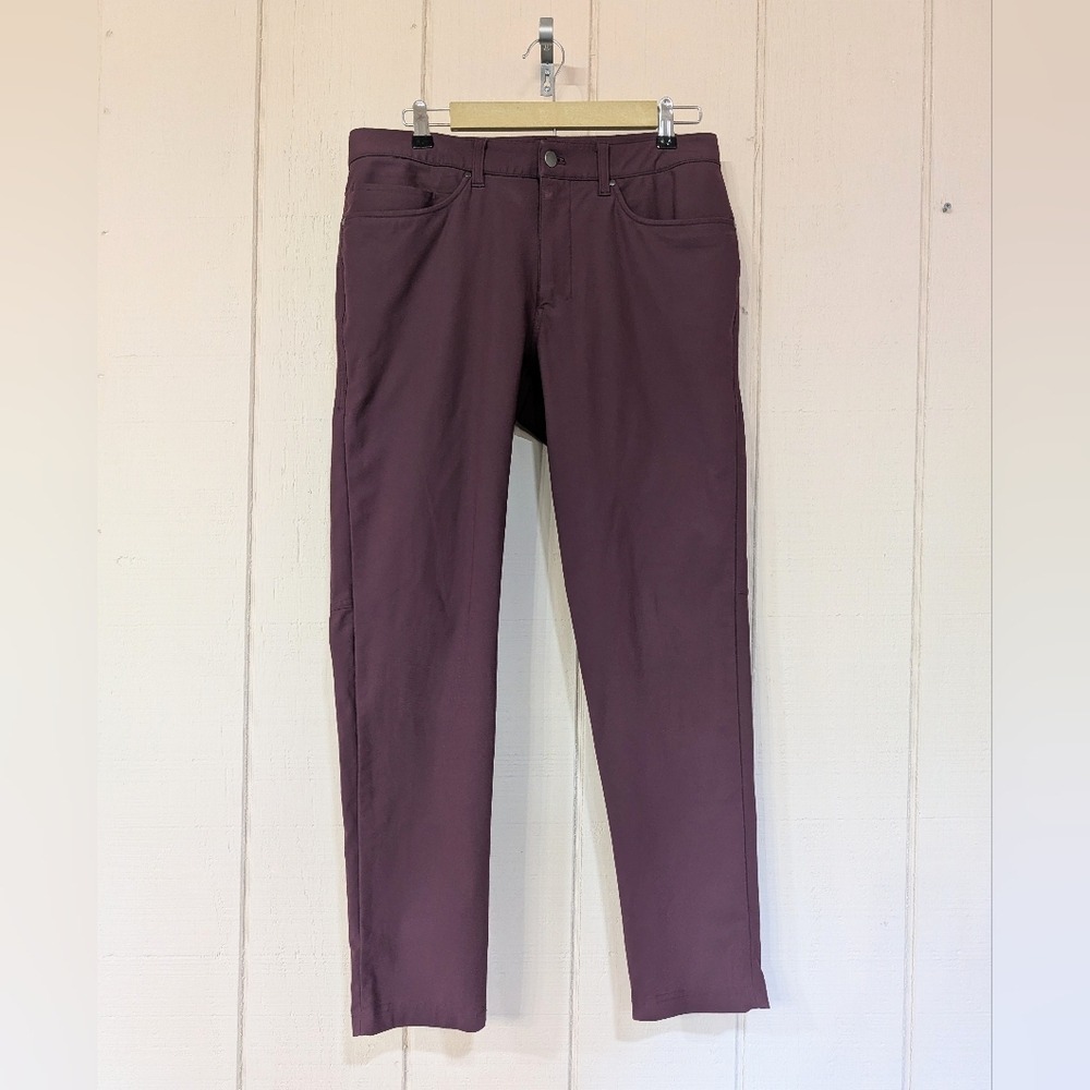 Lululemon Men's ABC Slim-Fit 5 Pocket Pant Warpstreme Size 32 Purple Plum